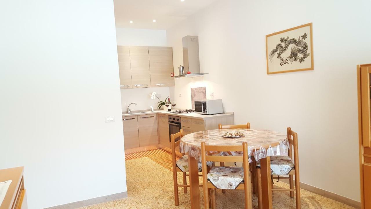 Monilvia Appartement Florence Buitenkant foto